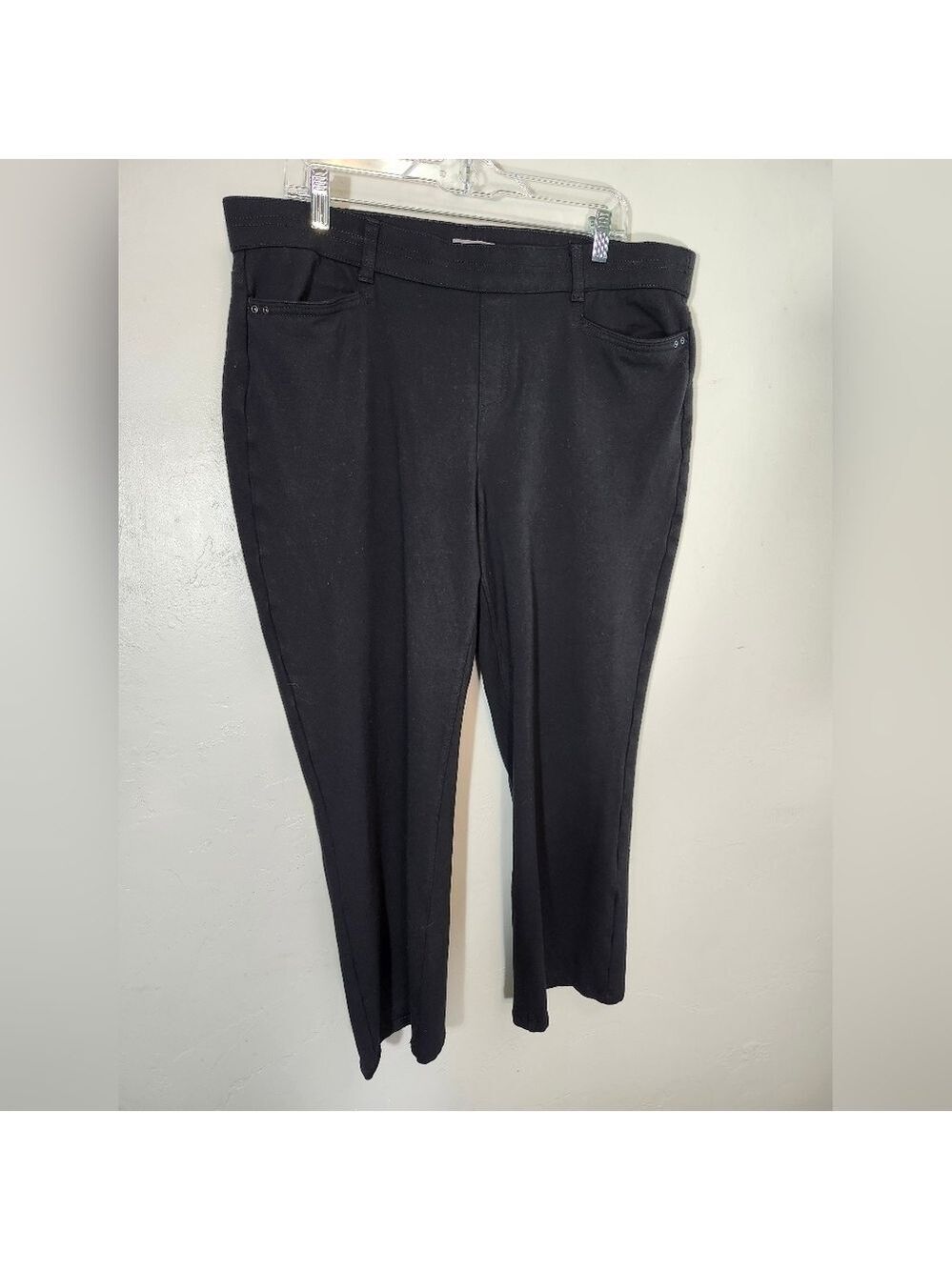 Maurice's pull on pants sz L short